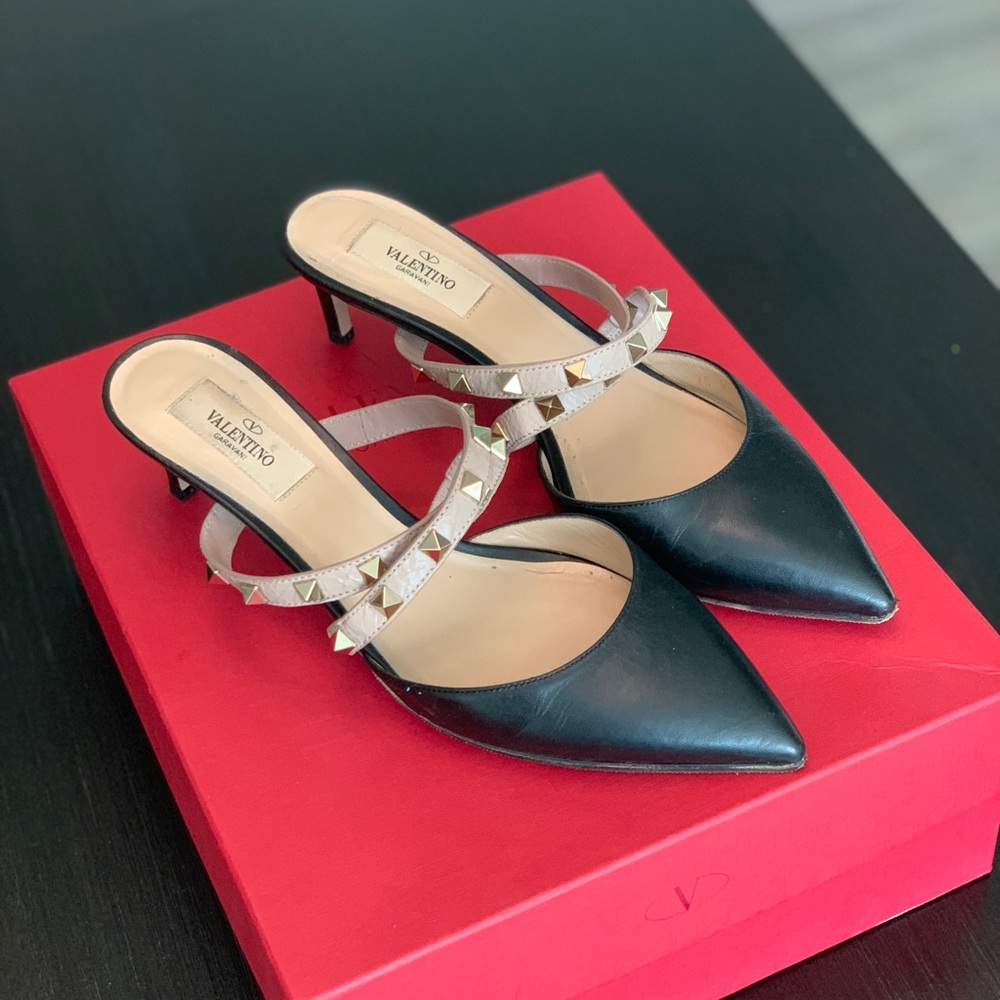 Valentino Caravani rockstuds sliders/heels 💖 - Picture 4 of 15